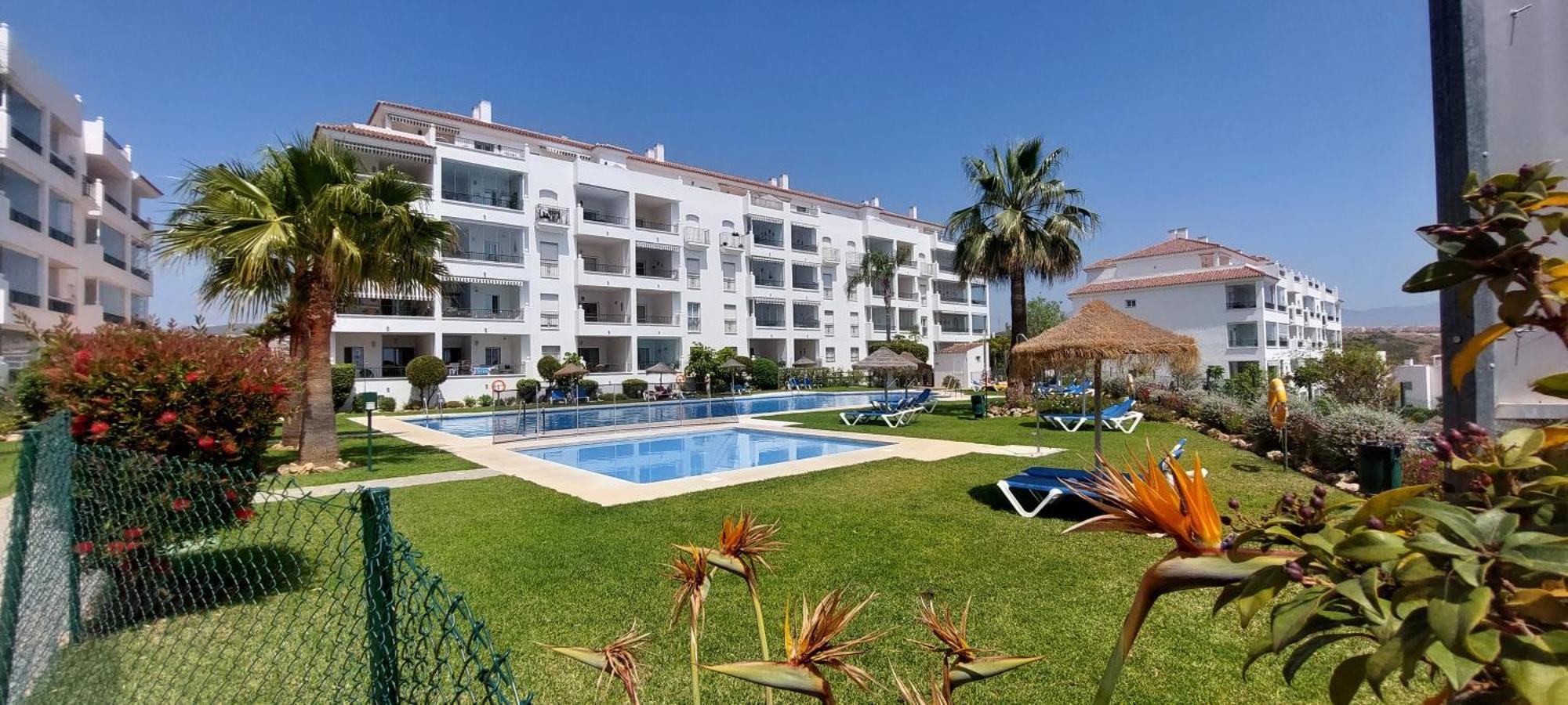 Beautiful Apartment Sea&Mountains Views La Cala De Mijas Buitenkant foto